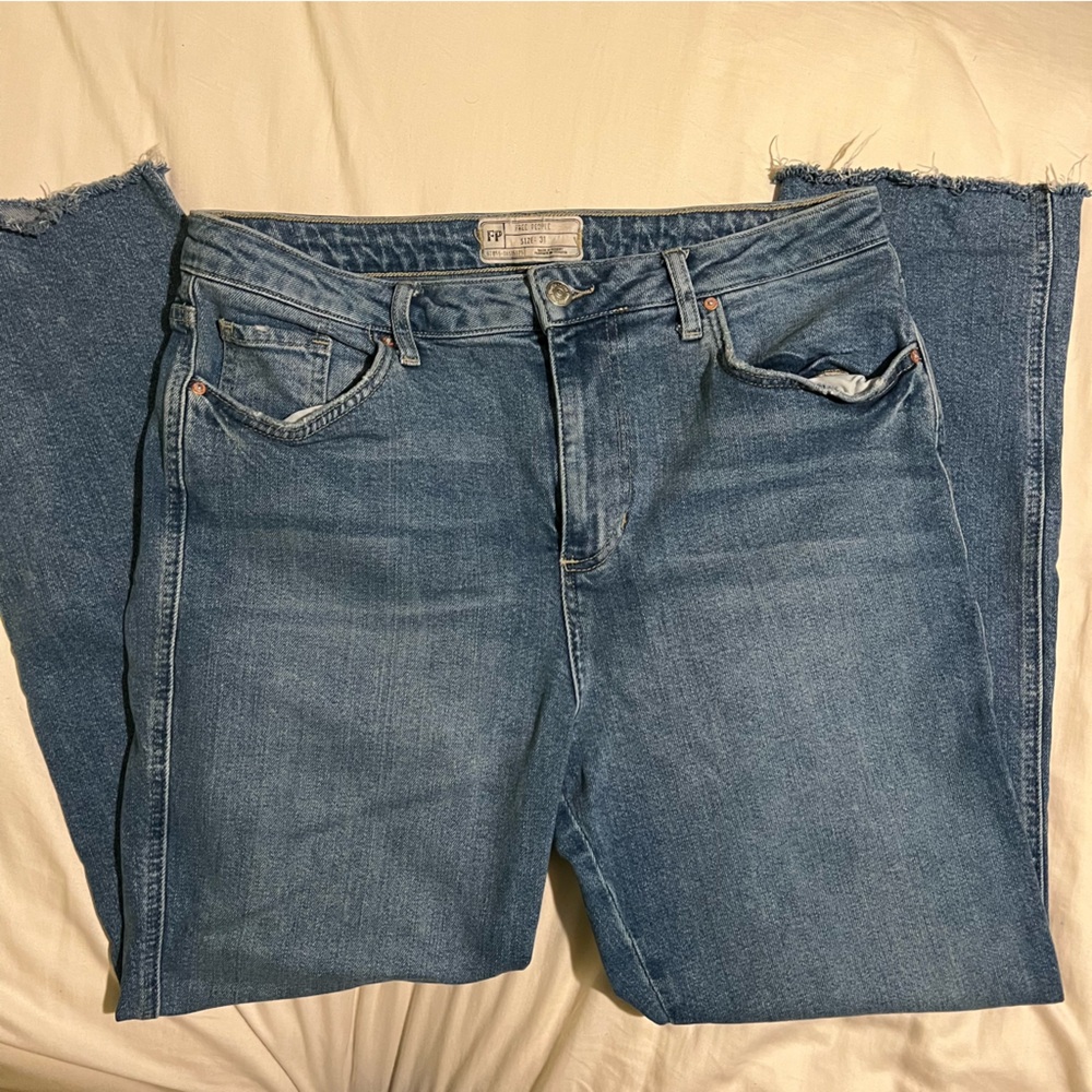 Free People Straight Leg Raw Hem Denim Jeans Blue Womens Size 31